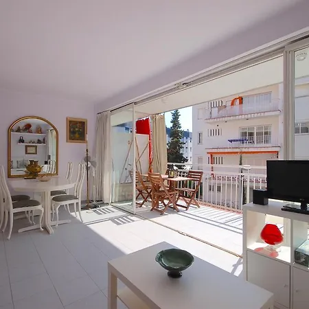 Lets Holidays Elsa Apartamento